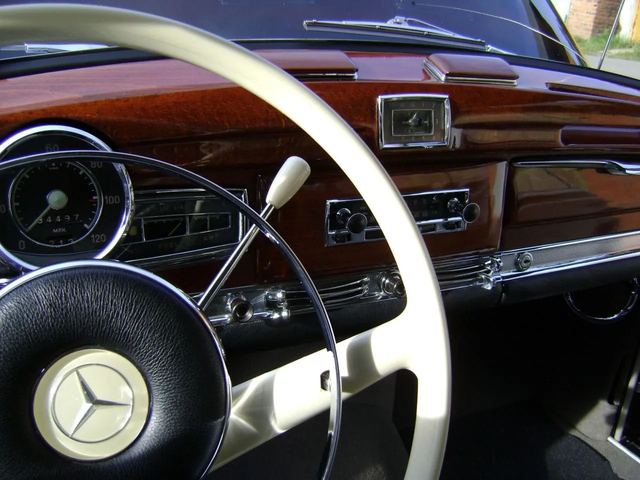 Mercedes-Benz W189 — фото 10